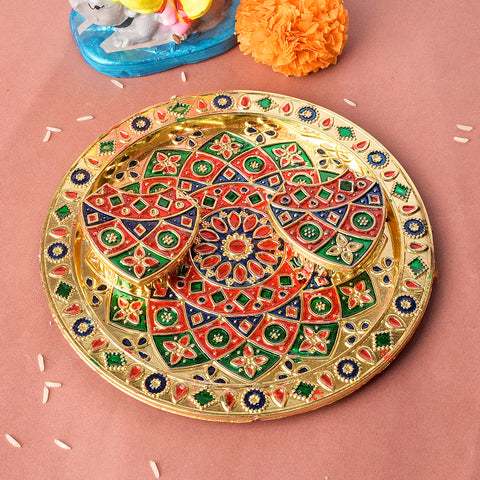 Classic Elegance Traditional Kumkum Container β Timeless ritual box with traditional design, perfect for holding kumkum, roli, or sindoor during pooja ceremonies. 
Indiaβs Largest Pooja Accessories Brand β www.satvikstore.in