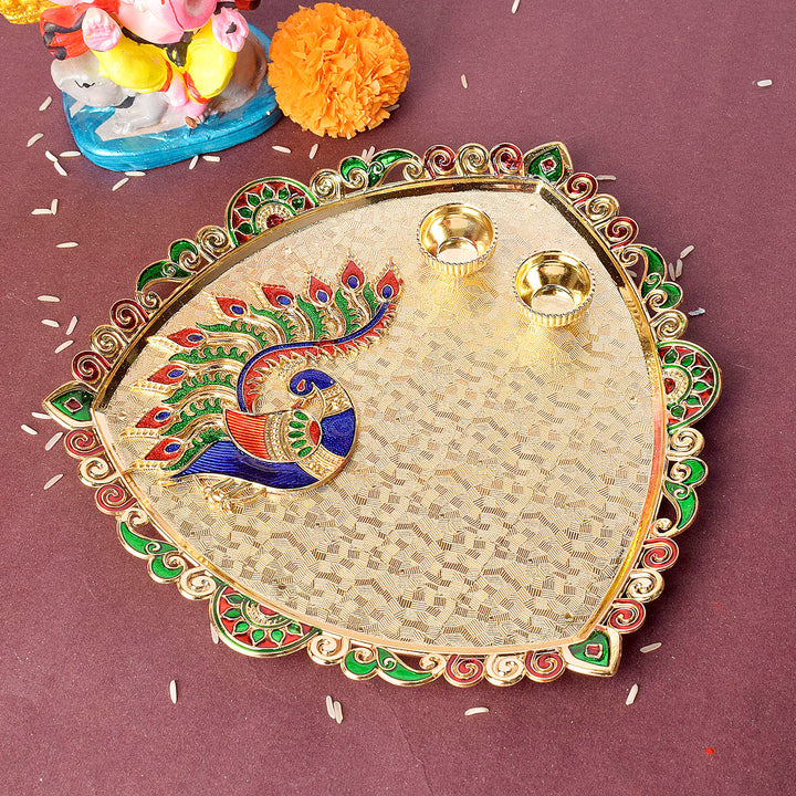 Classic kumkum holder with finely etched traditional patterns, designed for storing sacred kumkum or sindoor during rituals and daily pooja. India’s Largest Pooja Accessories Brand – www.satvikstore.in