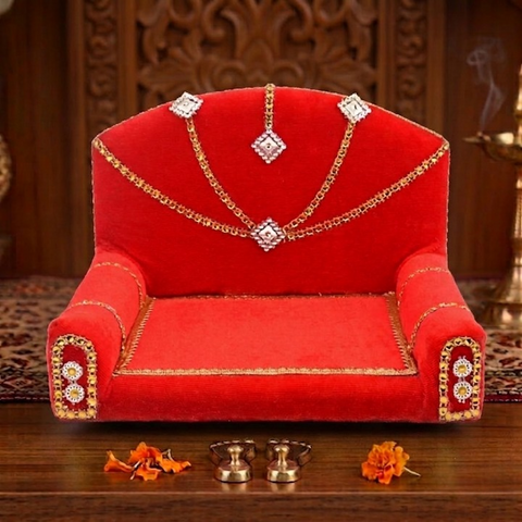 Laddu Gopal's Velvet Charisma: A Sacred Singhasan