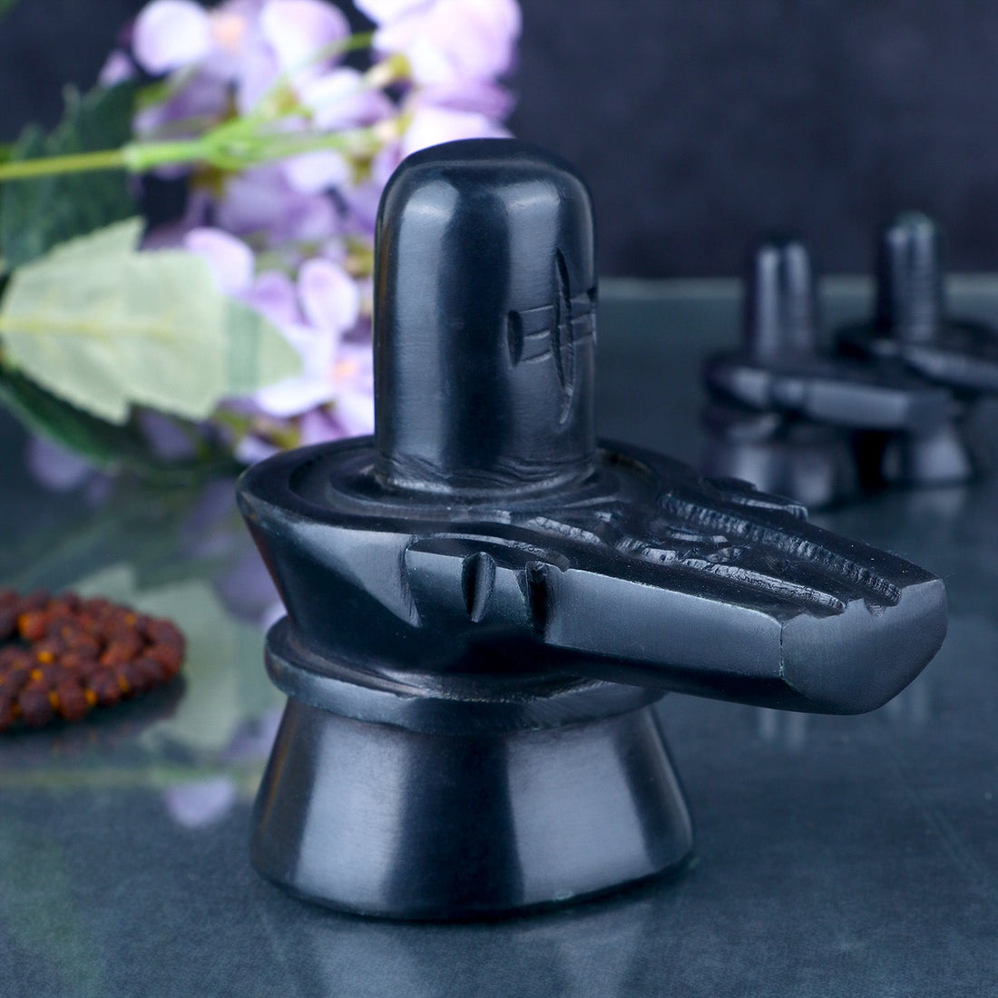Black Stone Shivling (8cm)