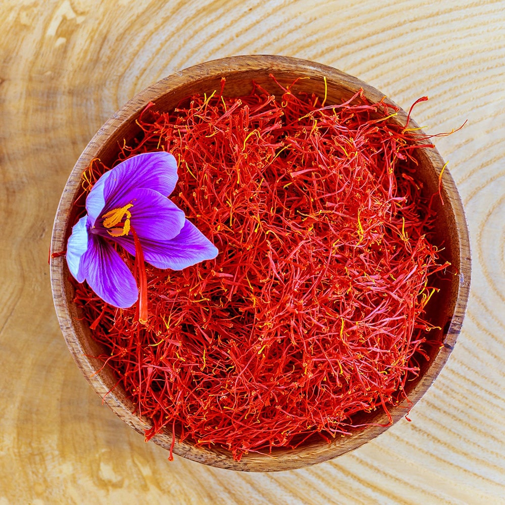 saffron for puja satvikstore.in